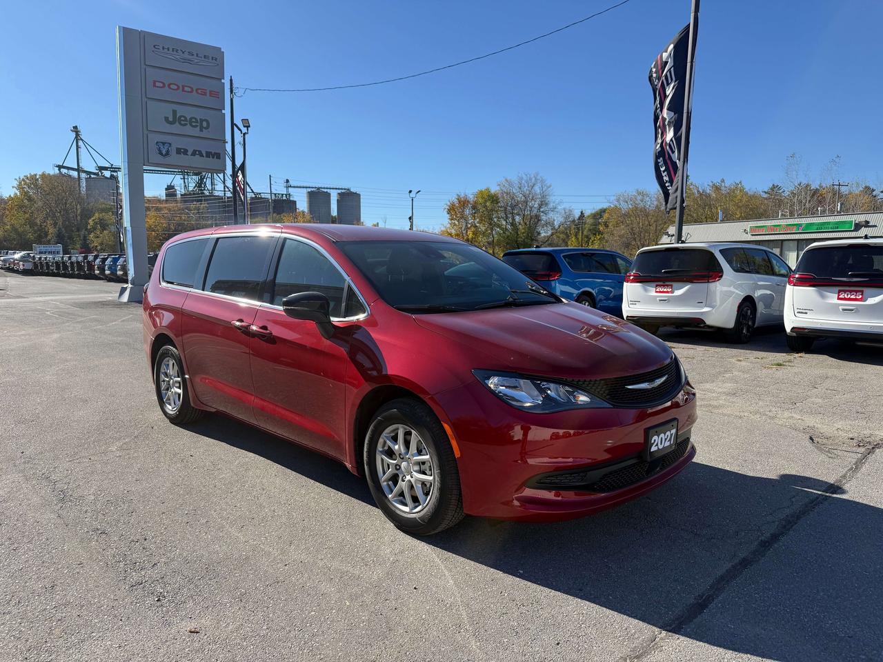 2027 Dodge Grand Caravan SXT Photo