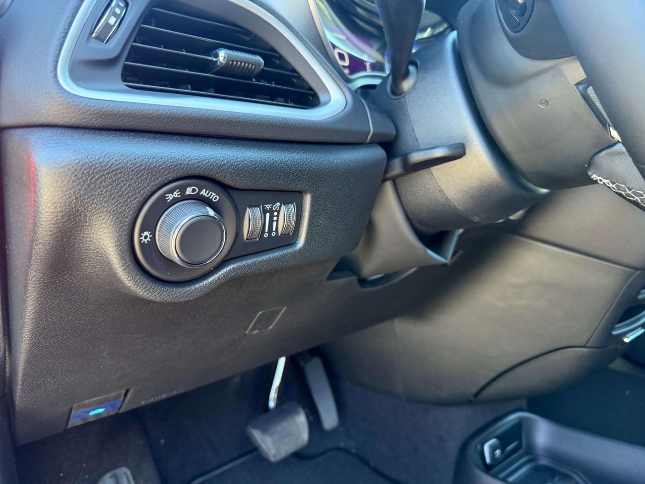 2027 Dodge Grand Caravan SXT Photo