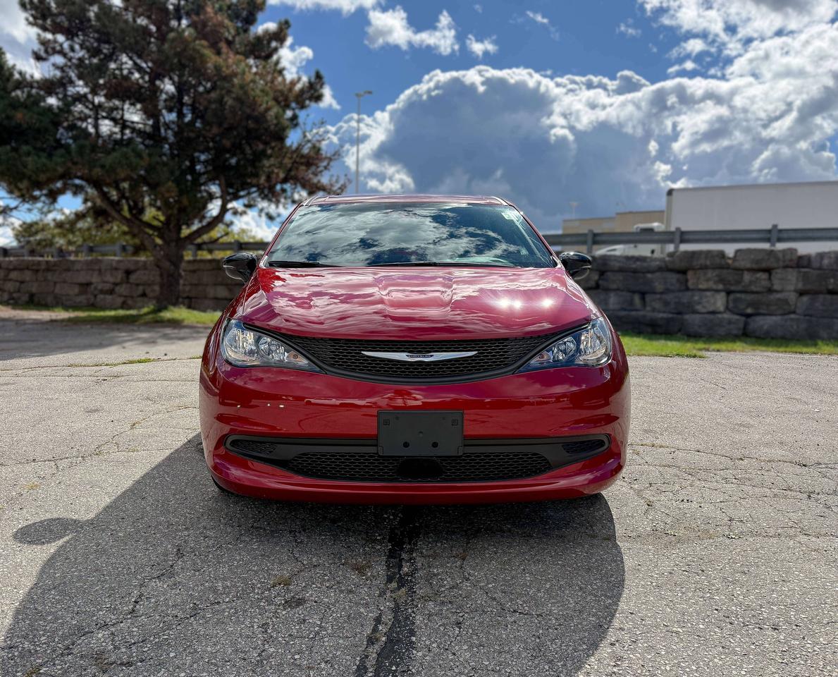 2027 Dodge Grand Caravan SXT 2WD Photo