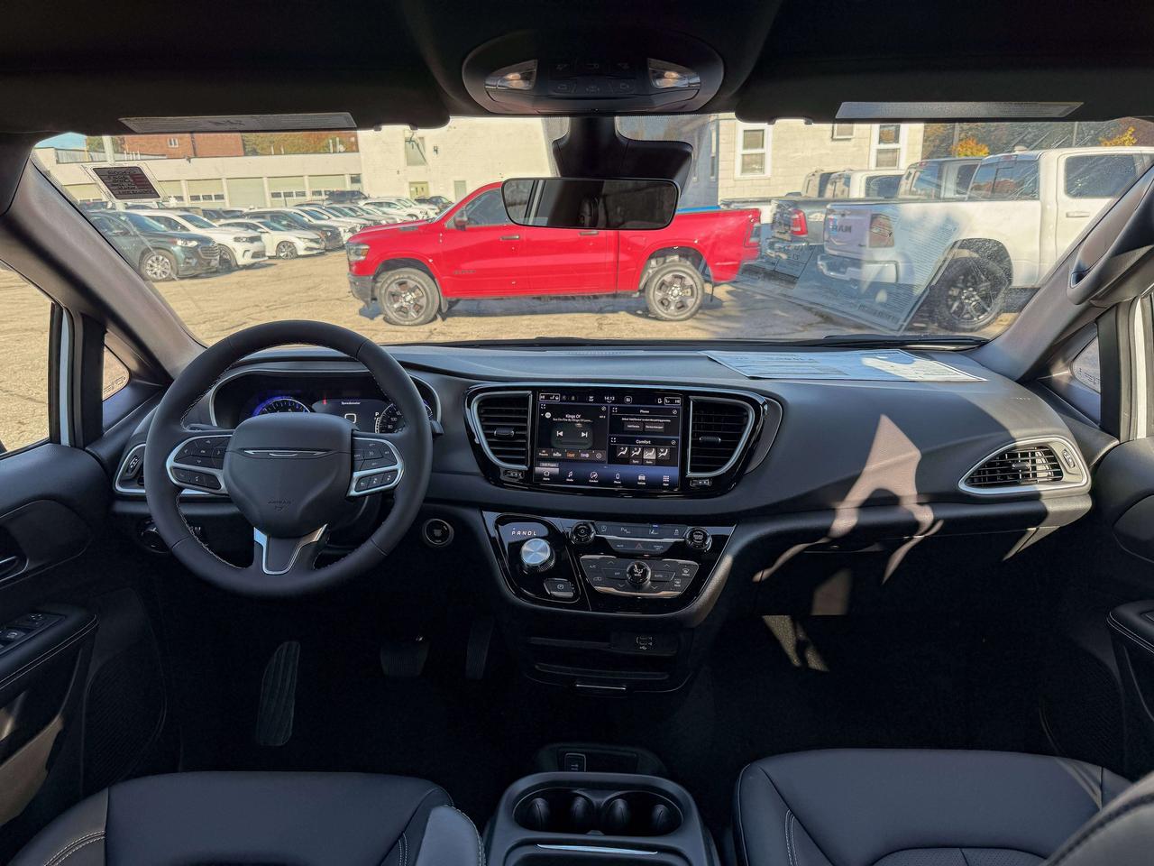 2027 Dodge Grand Caravan SXT 2WD Photo
