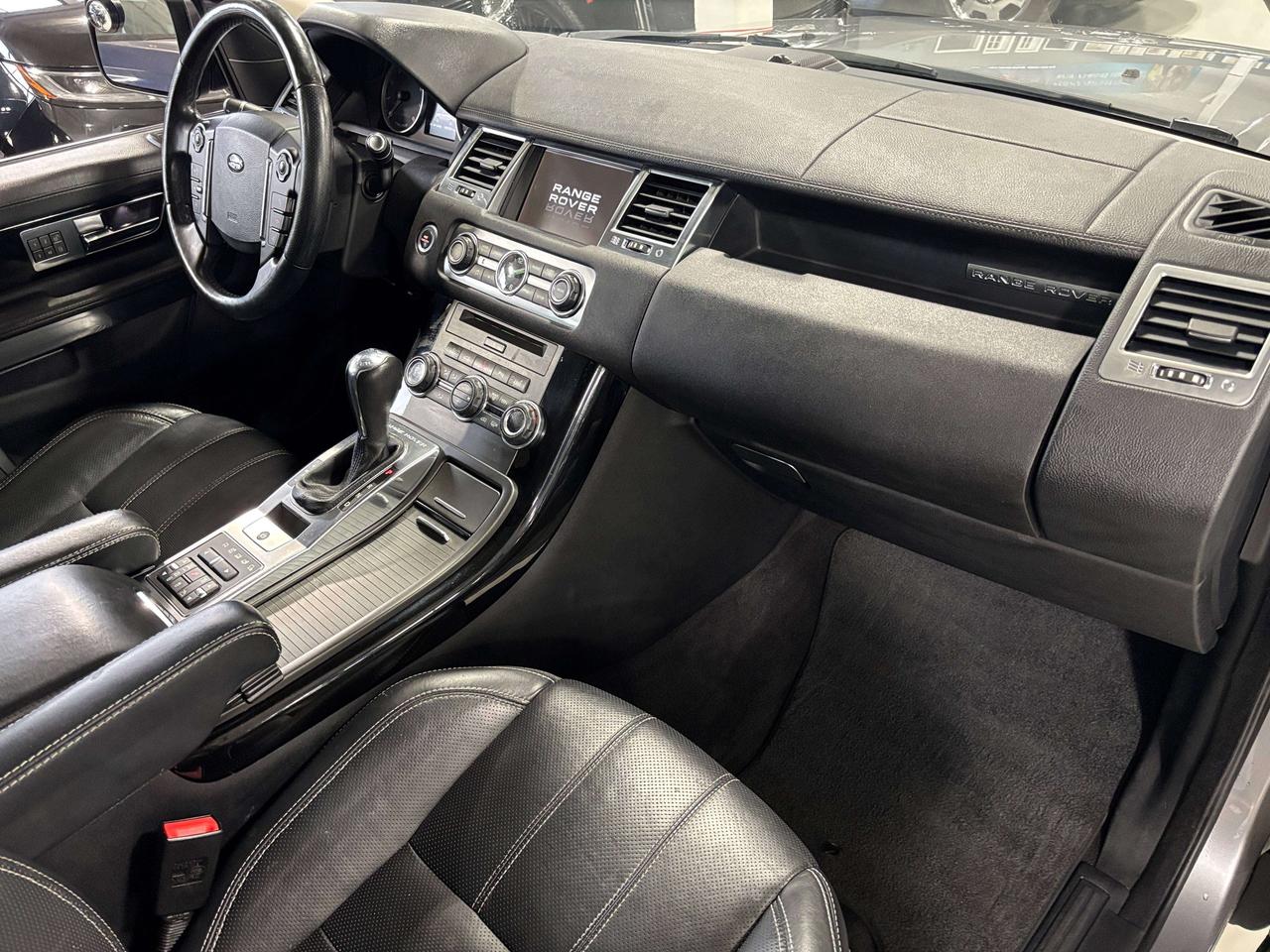 2013 Land Rover Range Rover Sport HSE LUX|AWD|V8|LEATHER|NAV|HARMANKARDON|REARCAM|+ Photo