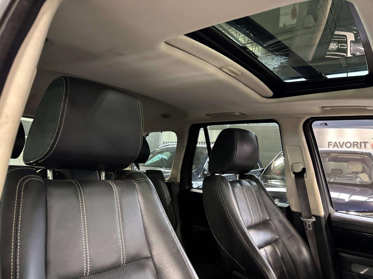 2013 Land Rover Range Rover Sport HSE LUX|AWD|V8|LEATHER|NAV|HARMANKARDON|REARCAM|+ Photo