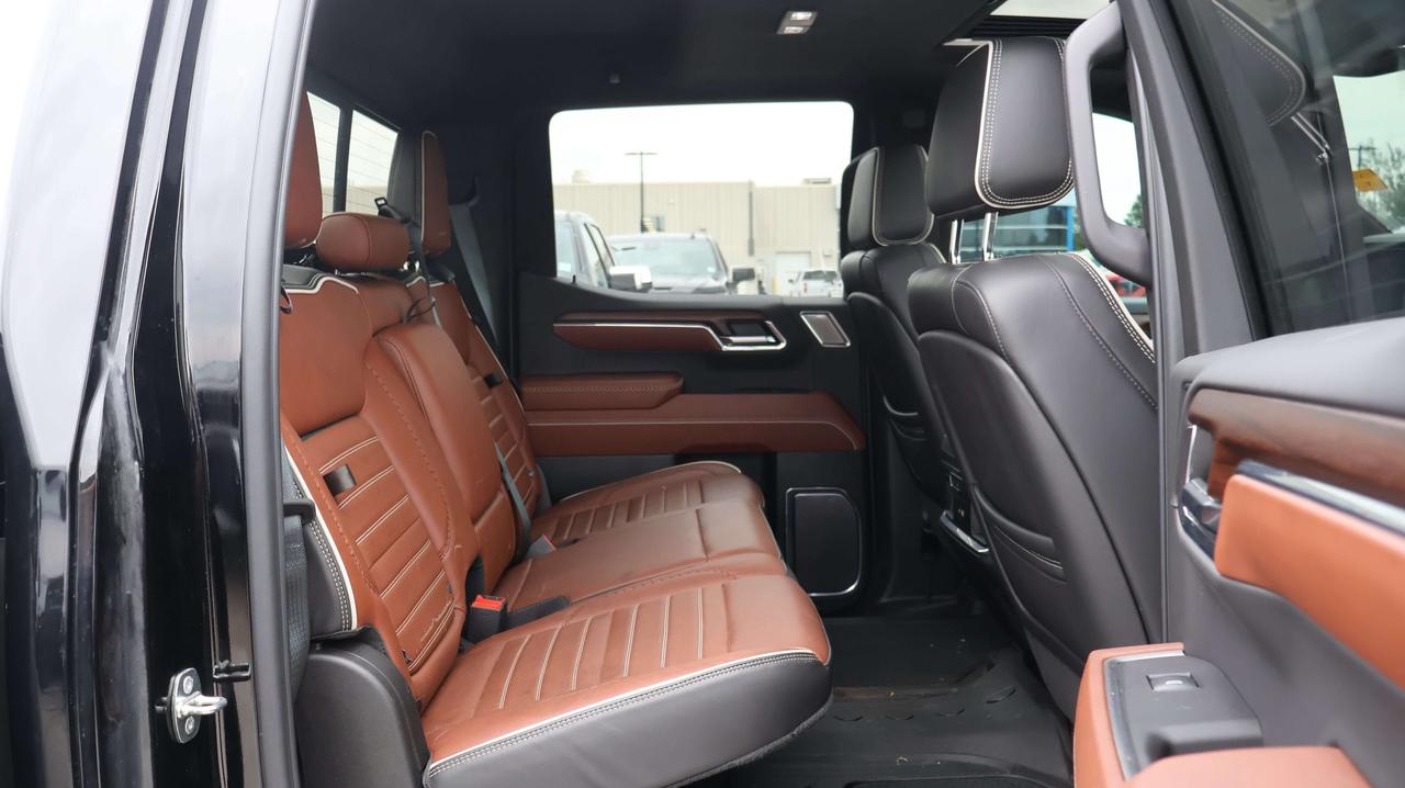 2024 GMC Sierra 1500 Denali Ultimate | Sunroof | Tow Hitch Photo