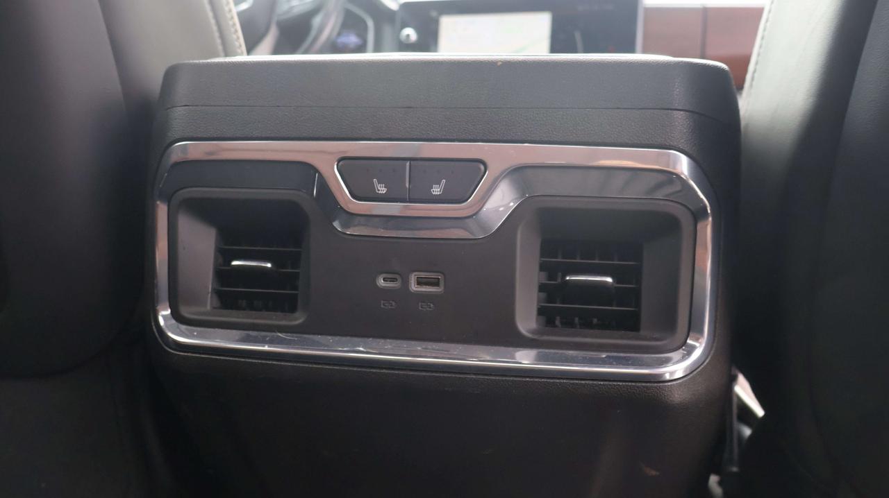 2024 GMC Sierra 1500 Denali Ultimate | Sunroof | Tow Hitch Photo