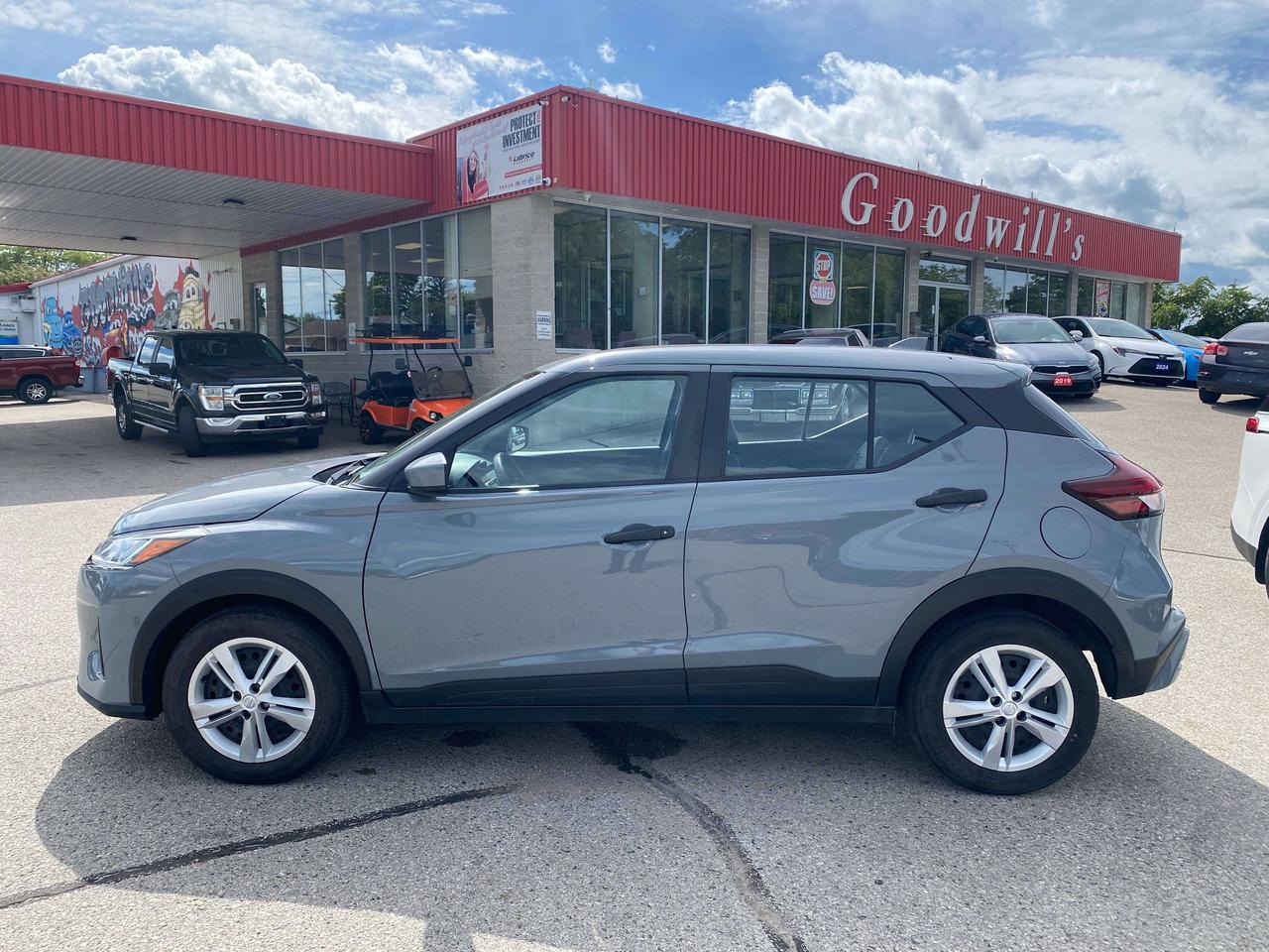 2024 Nissan Kicks S, CLEAN CARFAX, BALANCE OF FACTORY WARRANTY! Photo