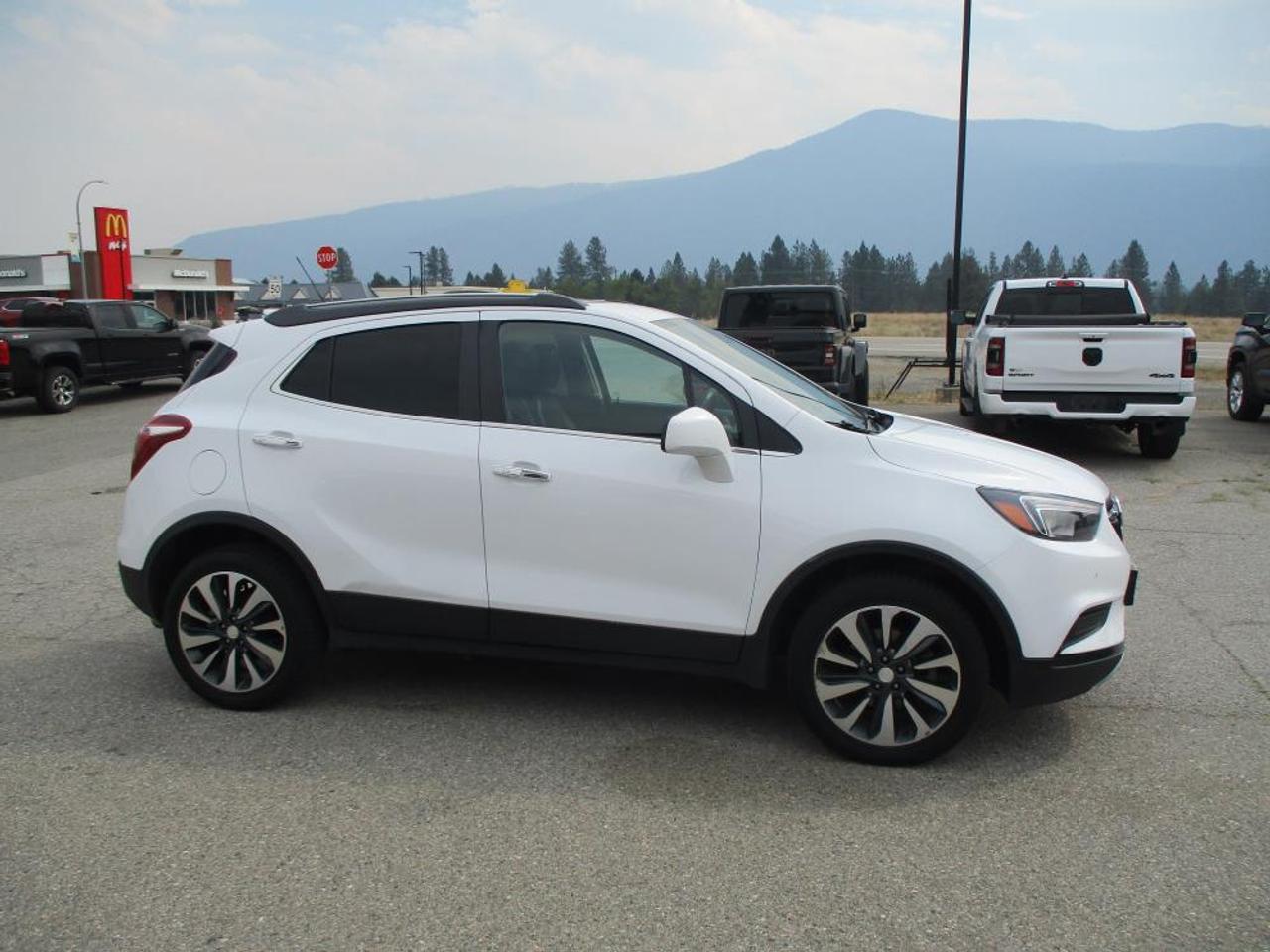 2022 Buick Encore Preferred AWD Photo