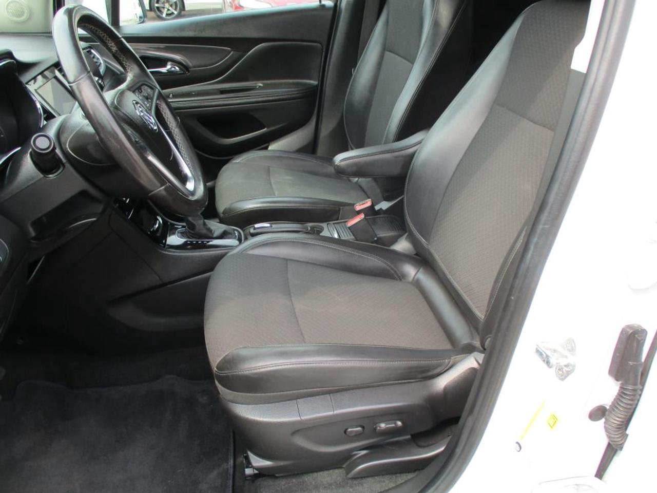 2022 Buick Encore Preferred AWD - Photo #10