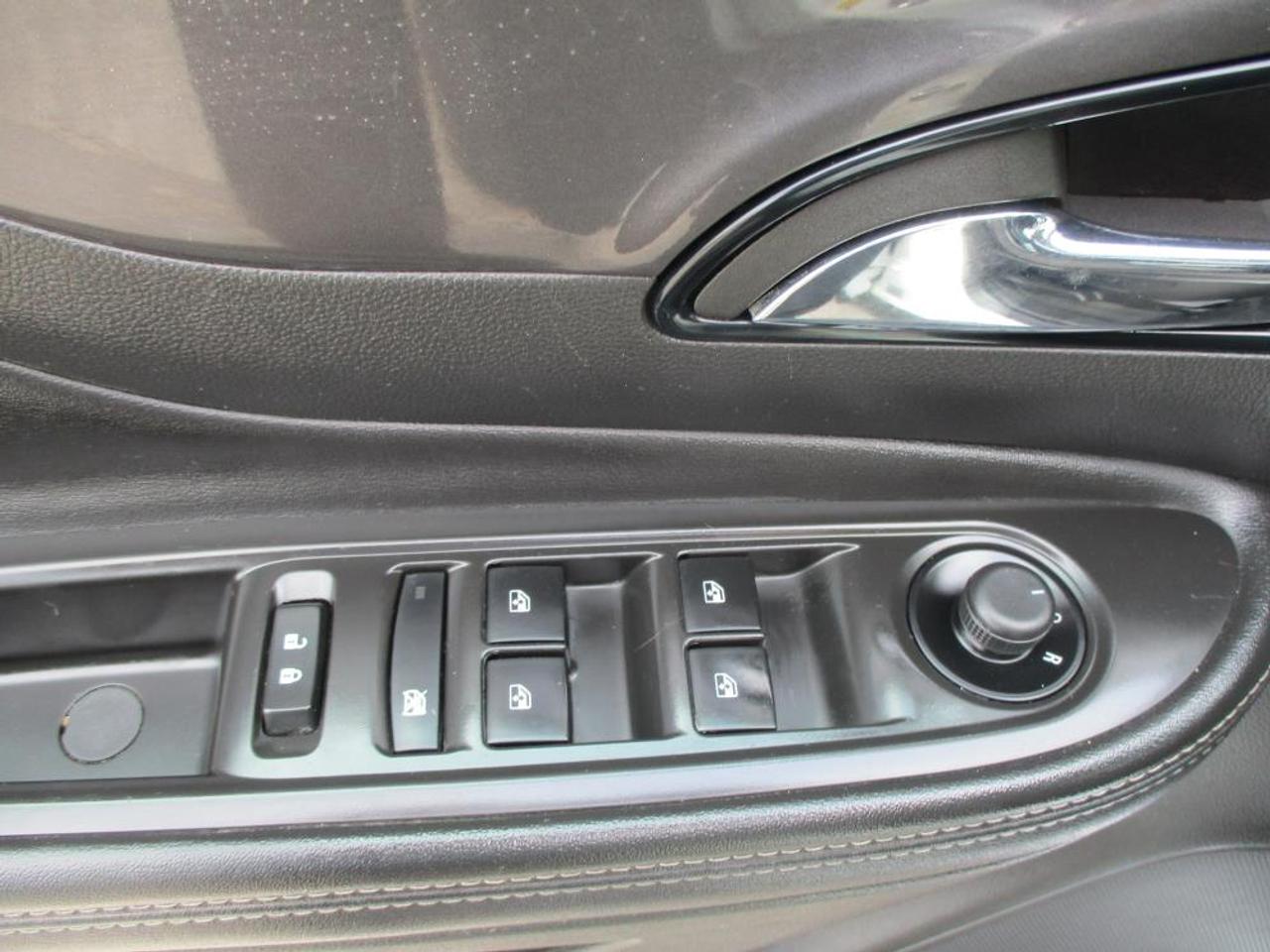 2022 Buick Encore Preferred AWD Photo