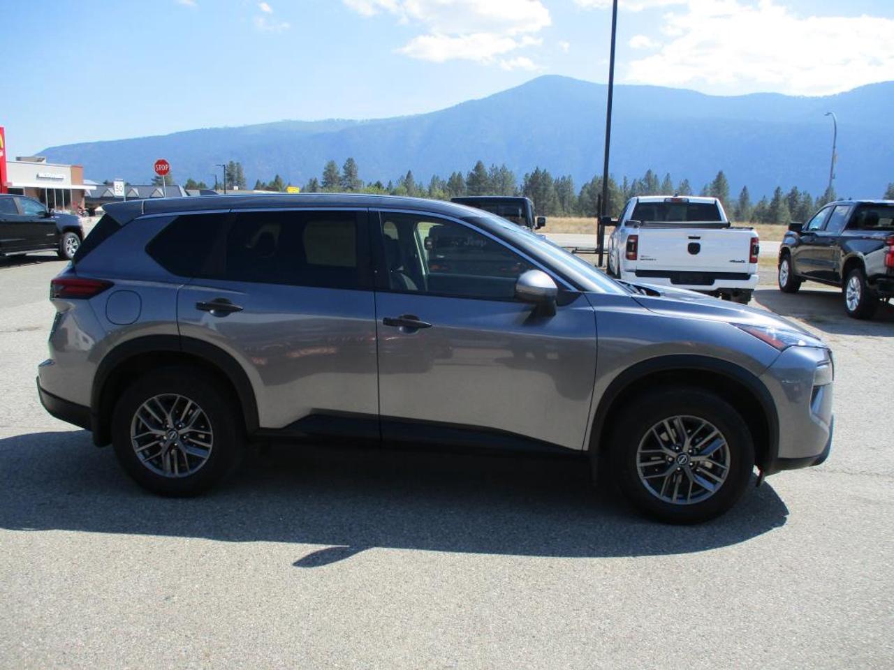 2024 Nissan Rogue S AWD Photo