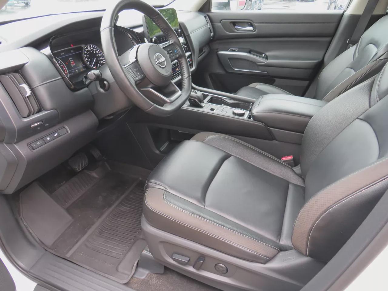 2024 Nissan Pathfinder SL | 4WD | 8 Passenger | Automatic | Alloy Wheels | Panoramic Moonroof | Leather Seats | Heated Front Seats | Heated Steering Wheel | Tri-Zone Climate Control | Touchscreen Display | Wireless Apple CarPlay & Android Auto | Wireless Charging | Bluetooth |  Photo