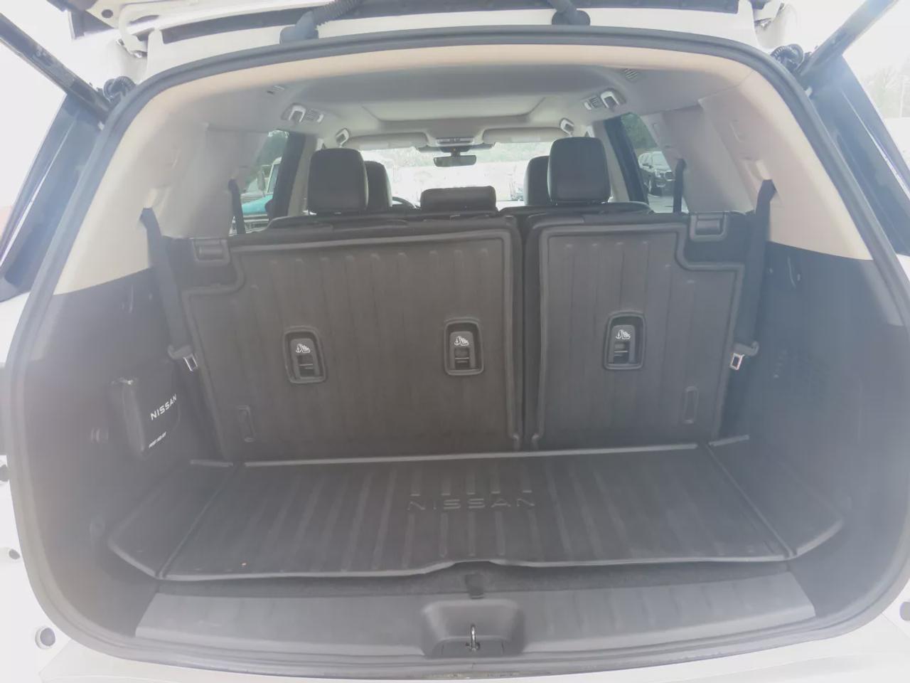 2024 Nissan Pathfinder SL | 4WD | 8 Passenger | Automatic | Alloy Wheels | Panoramic Moonroof | Leather Seats | Heated Front Seats | Heated Steering Wheel | Tri-Zone Climate Control | Touchscreen Display | Wireless Apple CarPlay & Android Auto | Wireless Charging | Bluetooth |  Photo