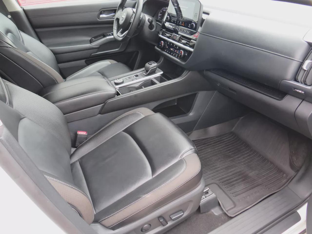 2024 Nissan Pathfinder SL | 4WD | 8 Passenger | Automatic | Alloy Wheels | Panoramic Moonroof | Leather Seats | Heated Front Seats | Heated Steering Wheel | Tri-Zone Climate Control | Touchscreen Display | Wireless Apple CarPlay & Android Auto | Wireless Charging | Bluetooth |  Photo
