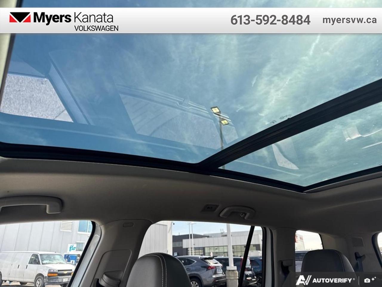 2024 Volkswagen Atlas Highline 2.0 TSI  - Leather Seats Photo