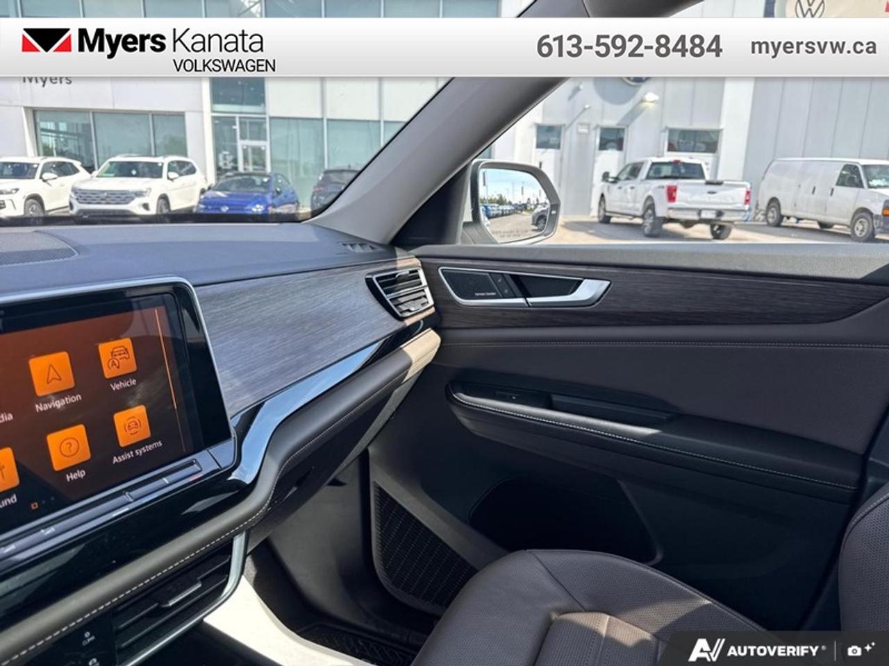 2024 Volkswagen Atlas Highline 2.0 TSI  - Leather Seats Photo