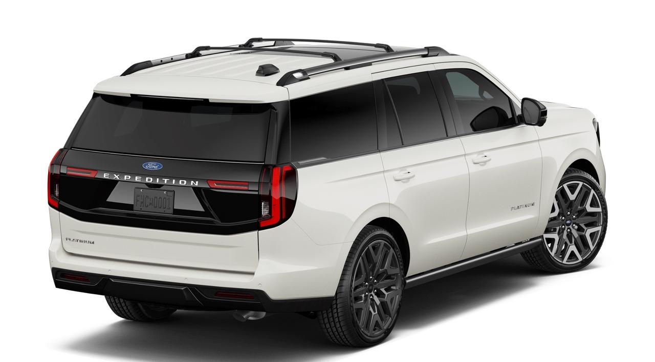 2027 Ford Expedition Platinum Photo2