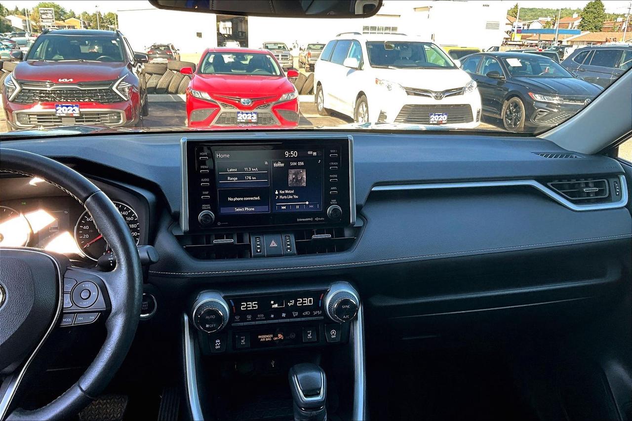 2021 Toyota RAV4 | Sunroof | Heated Seats | Heated Wheel Photo
