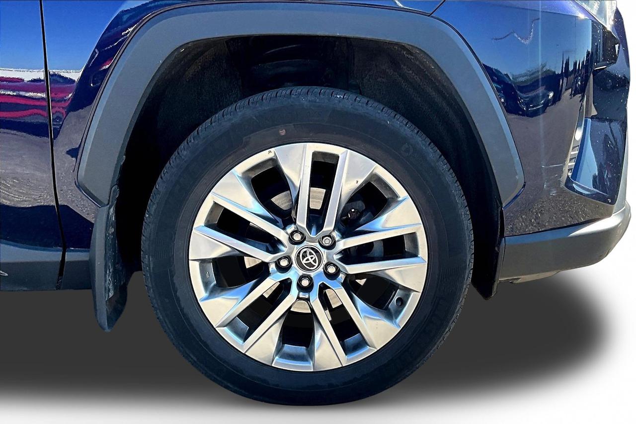 2021 Toyota RAV4 | Sunroof | Heated Seats | Heated Wheel Photo