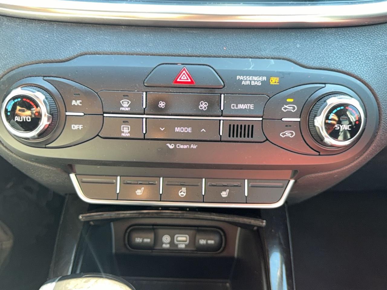 2017 Kia Sorento LX TURBO AWD-HEATED SEATS/WHEEL-BACKUP CAMERA Photo