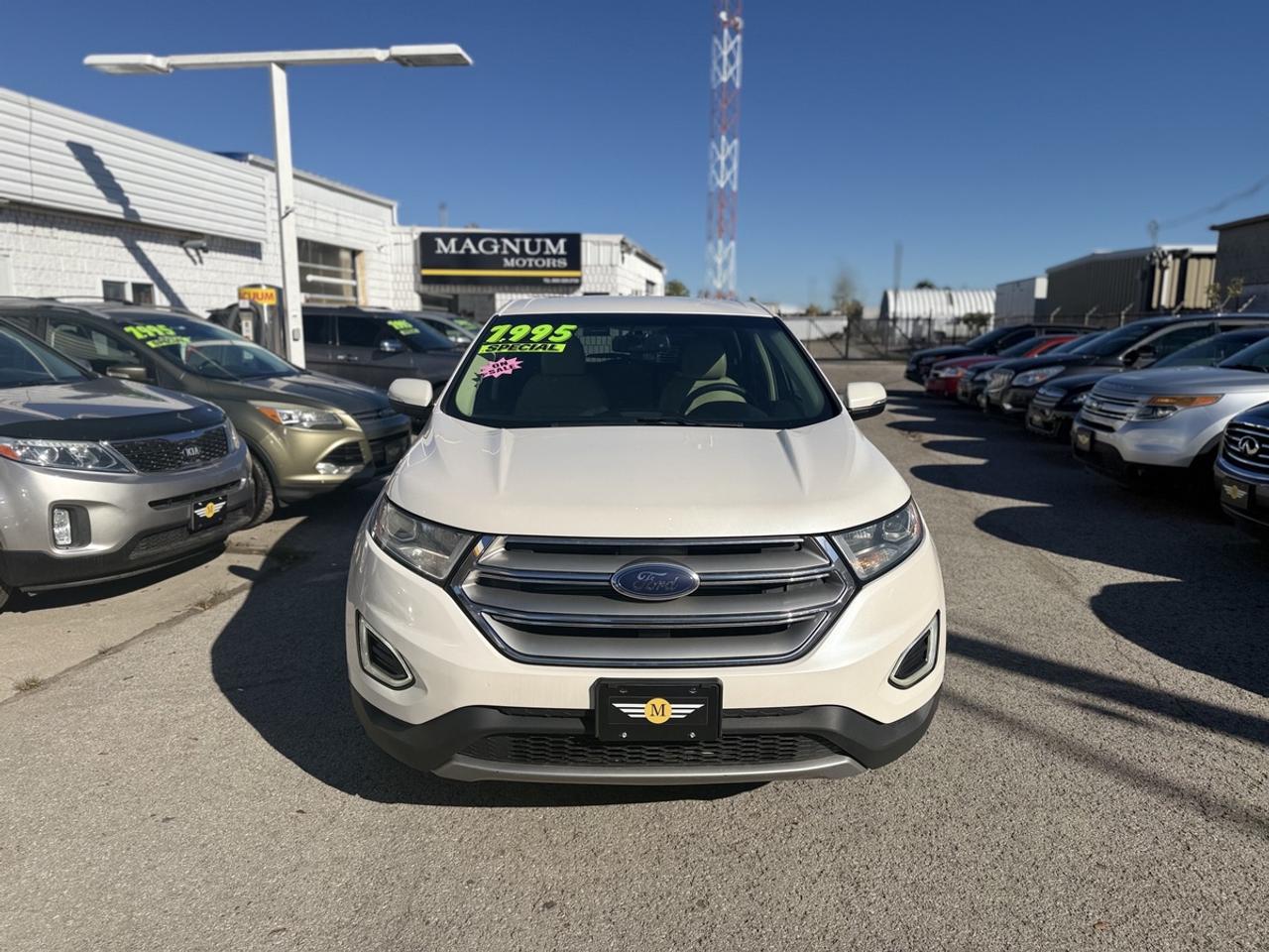 2015 Ford Edge SEL AWD - ONE OWNER - DEALER SERVICED! Photo