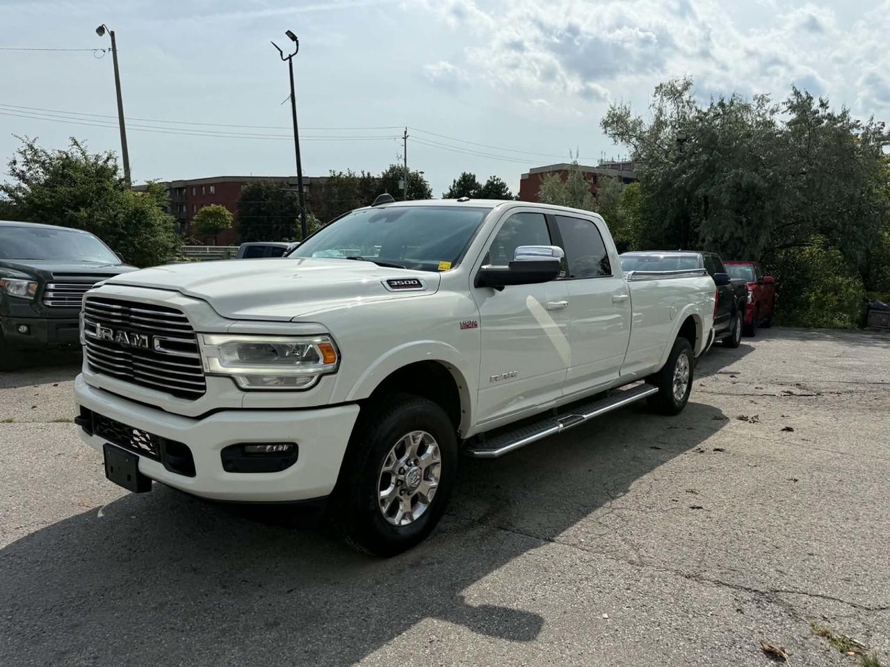 2019 RAM 3500 Laramie Photo