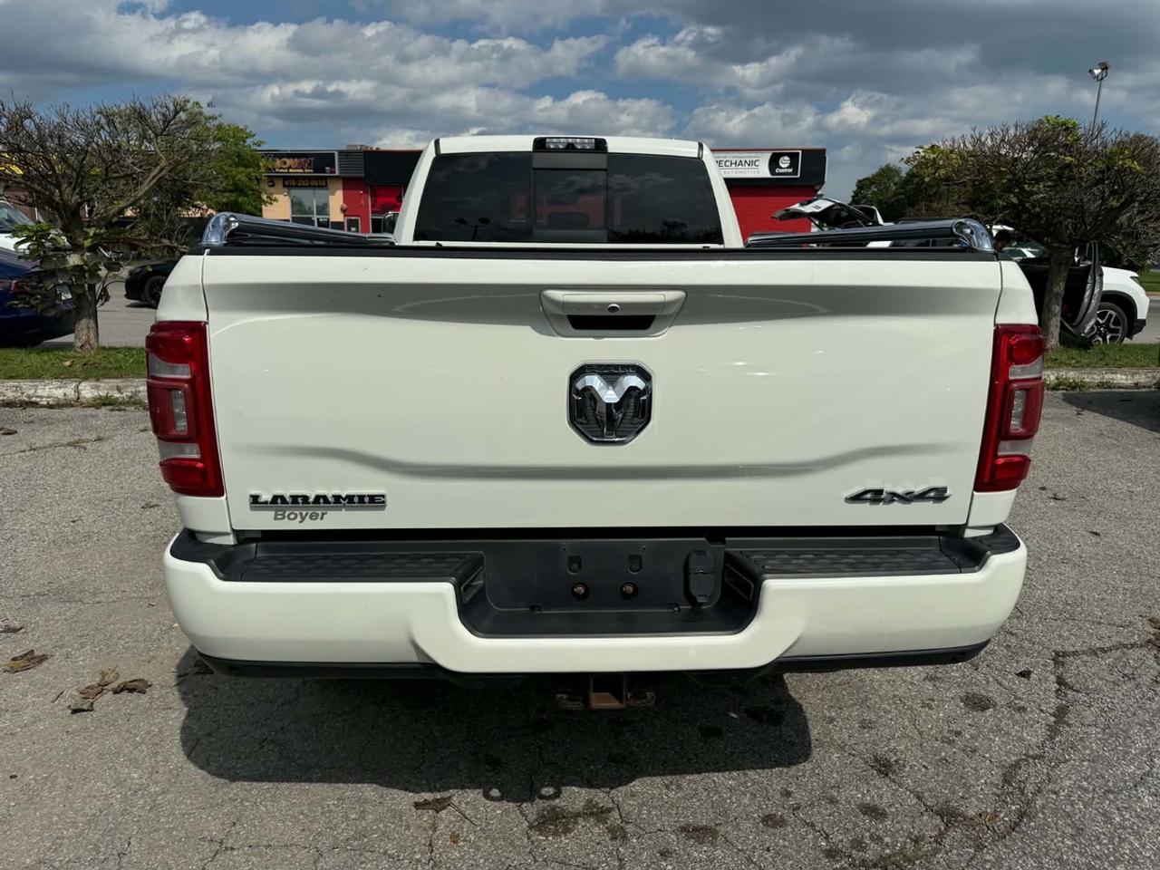 2019 RAM 3500 Laramie Photo