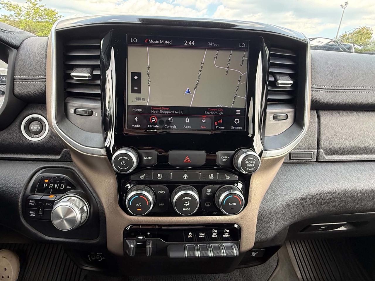 2019 RAM 3500 Laramie Photo