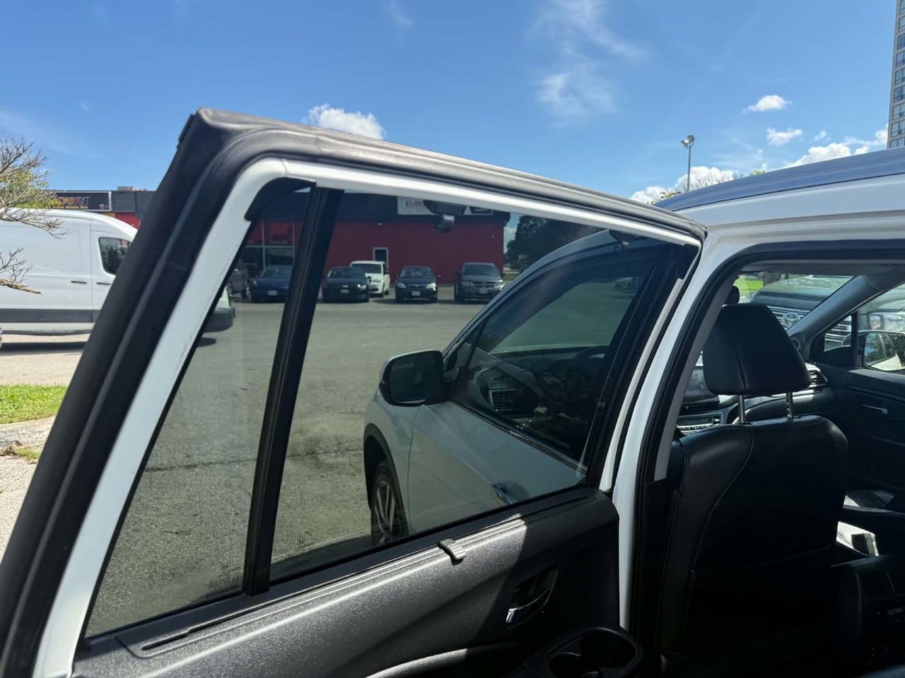 2017 Honda Pilot Touring Photo