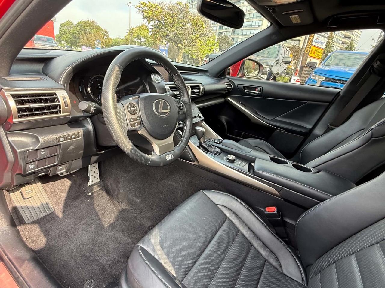 2015 Lexus IS 250 F-Sport 2 Photo
