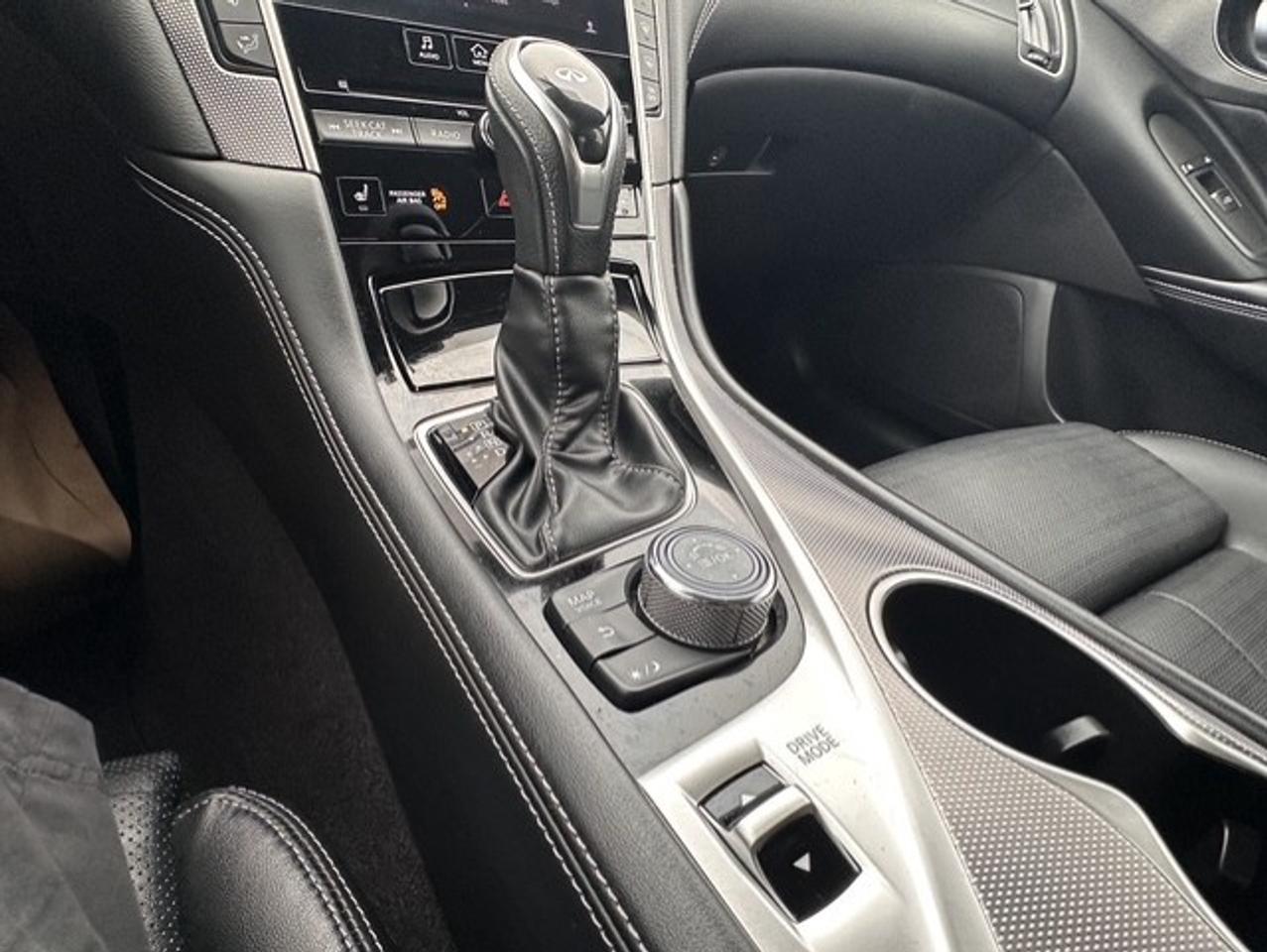 2019 Infiniti Q50 Signature Edition Photo