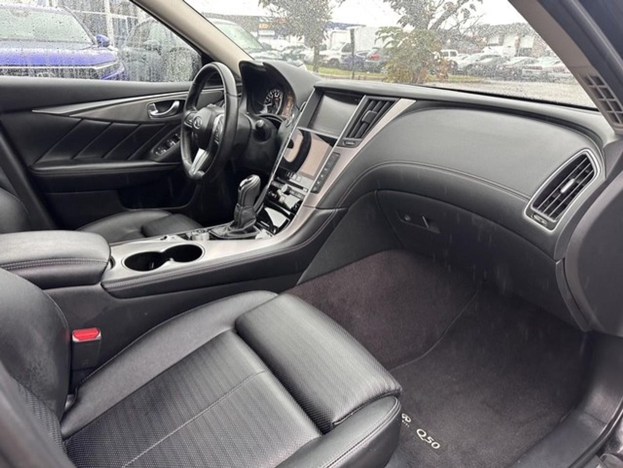 2019 Infiniti Q50 Signature Edition Photo