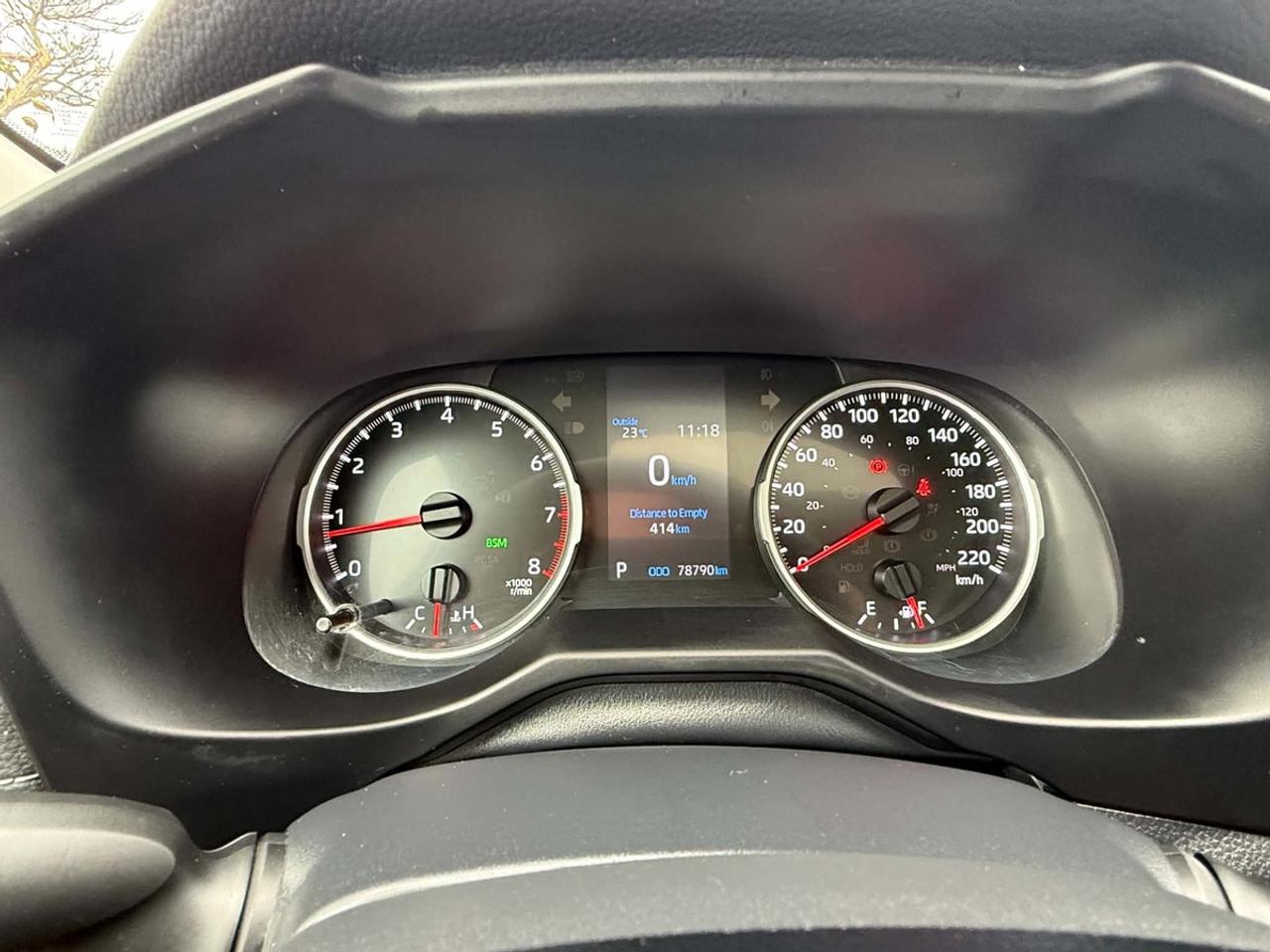 2020 Toyota RAV4 XLE Photo