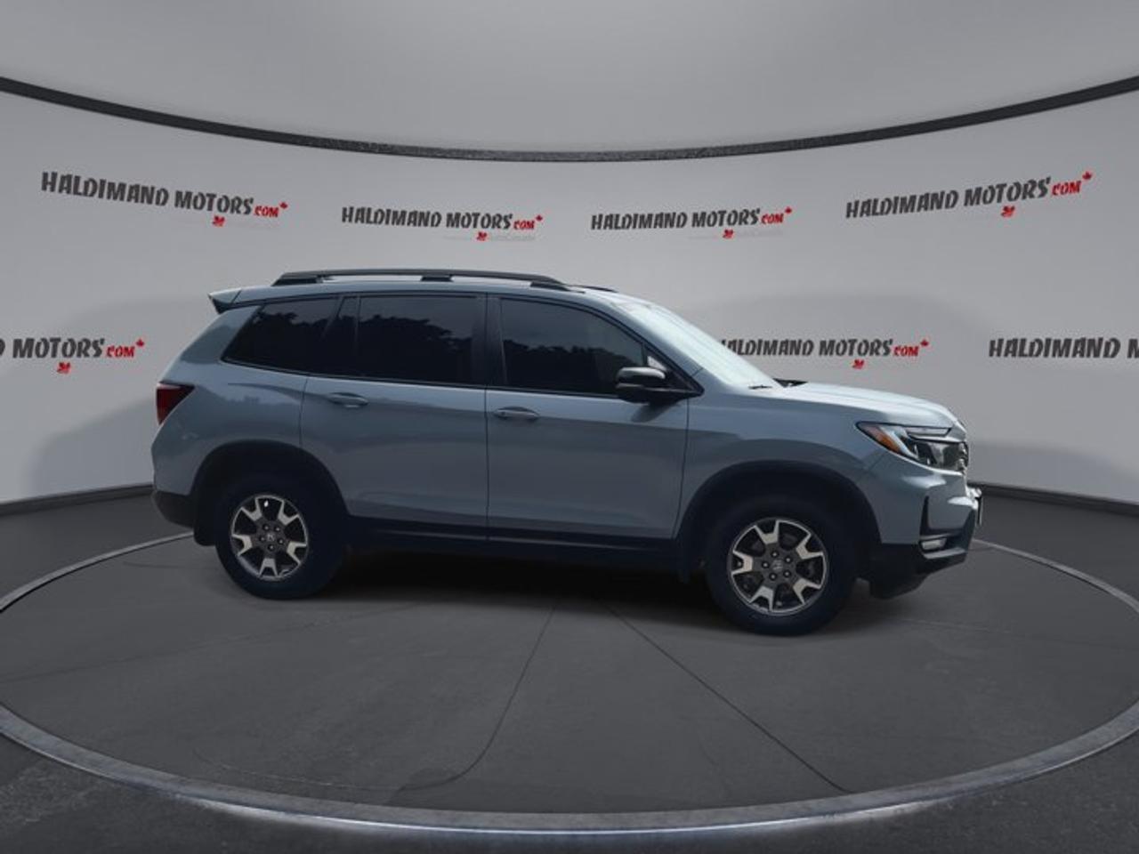2022 Honda Passport TrailSport AWD | No Accidents | Sunroof | Leather Seats | Heated Steering Photo5
