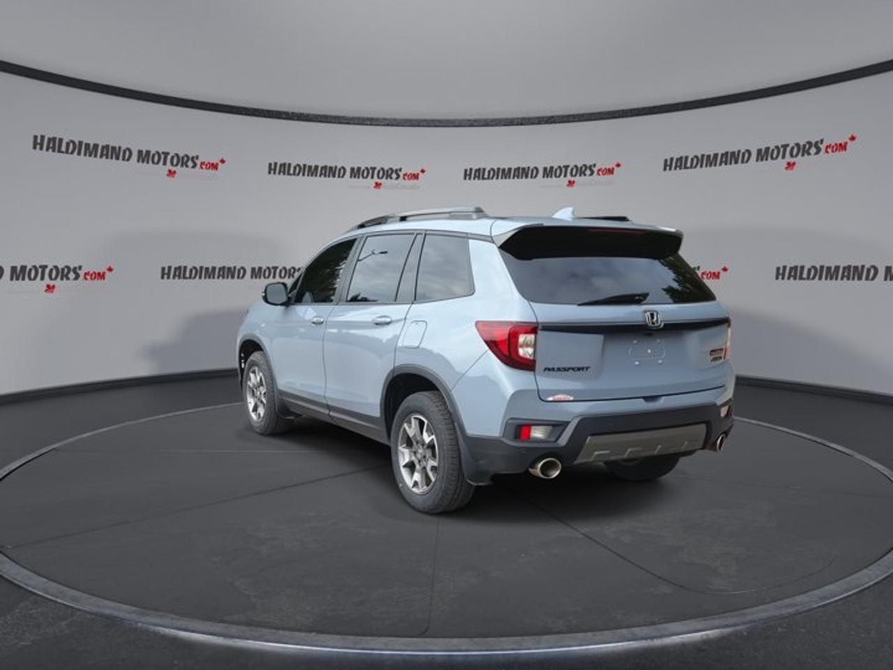 2022 Honda Passport TrailSport AWD | No Accidents | Sunroof | Leather Seats | Heated Steering Photo