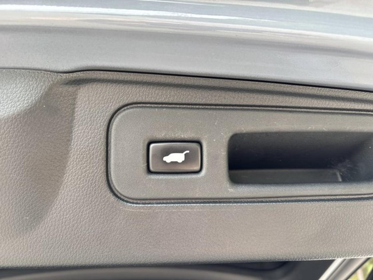 2022 Honda Passport TrailSport AWD | No Accidents | Sunroof | Leather Seats | Heated Steering Photo