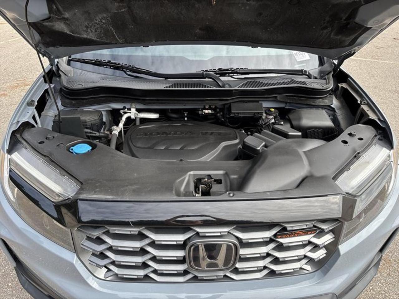 2022 Honda Passport TrailSport AWD | No Accidents | Sunroof | Leather Seats | Heated Steering Photo