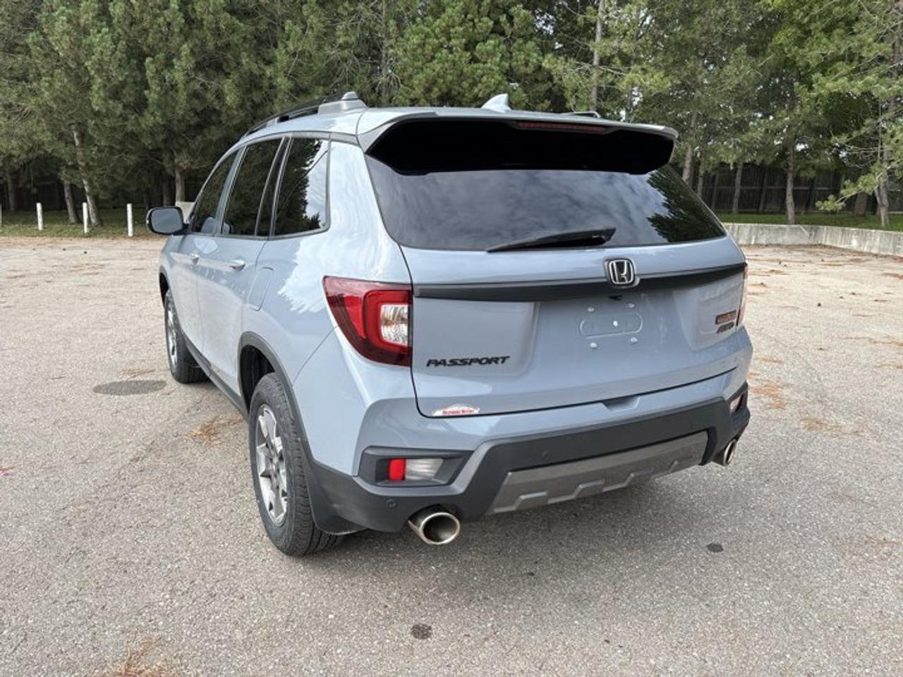 2022 Honda Passport TrailSport AWD | No Accidents | Sunroof | Leather Seats | Heated Steering Photo