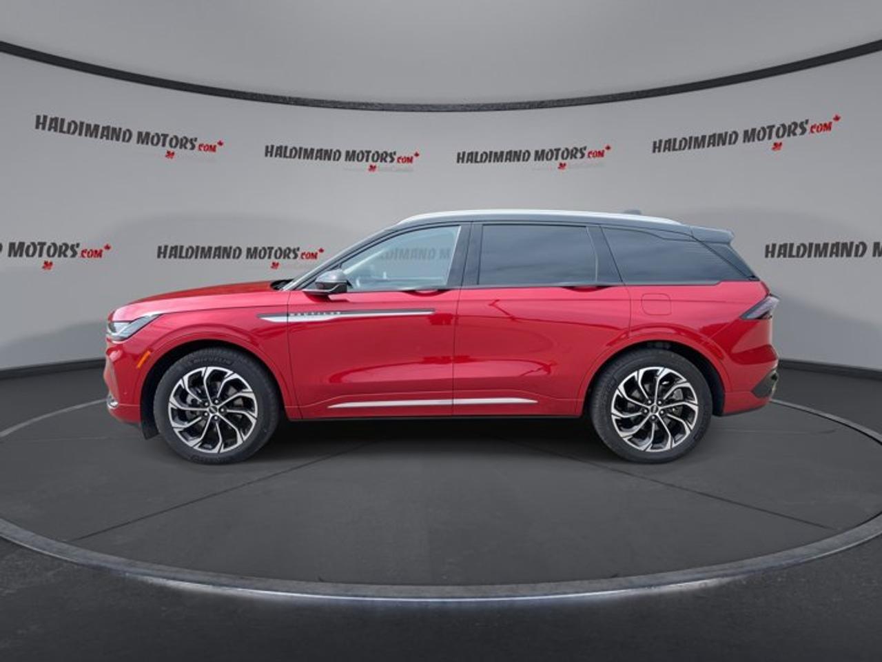 2024 Lincoln Nautilus Reserve AWD | No Accidents | Vent. Front Seats Photo