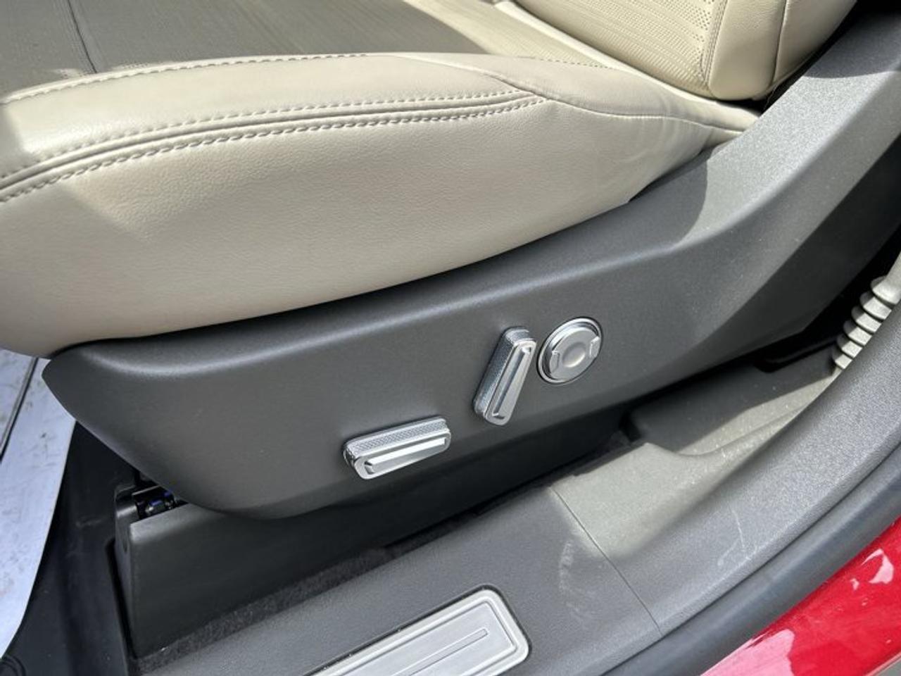 2024 Lincoln Nautilus Reserve AWD | No Accidents | Vent. Front Seats Photo