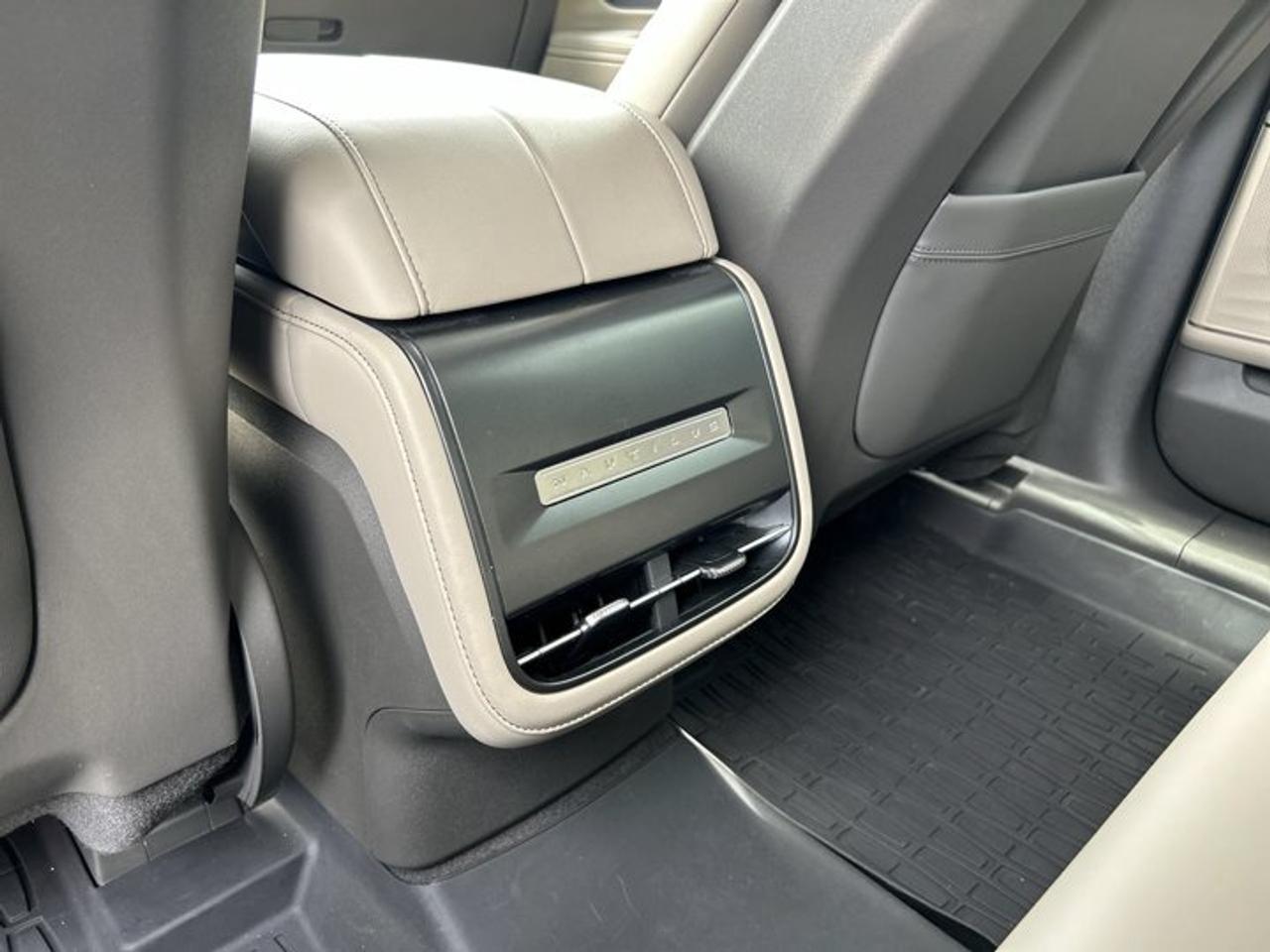 2024 Lincoln Nautilus Reserve AWD | No Accidents | Vent. Front Seats Photo