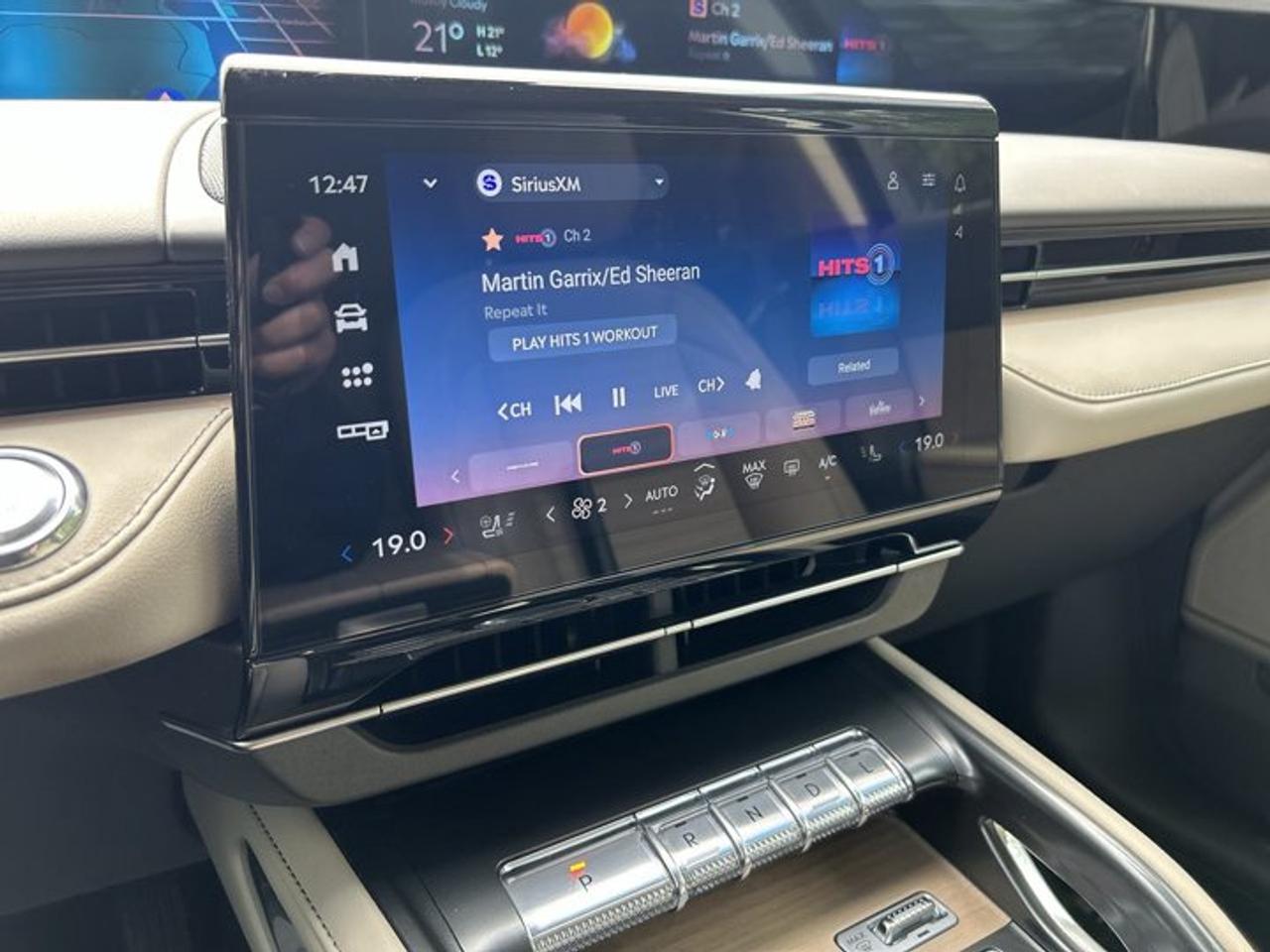2024 Lincoln Nautilus Reserve AWD | No Accidents | Vent. Front Seats Photo