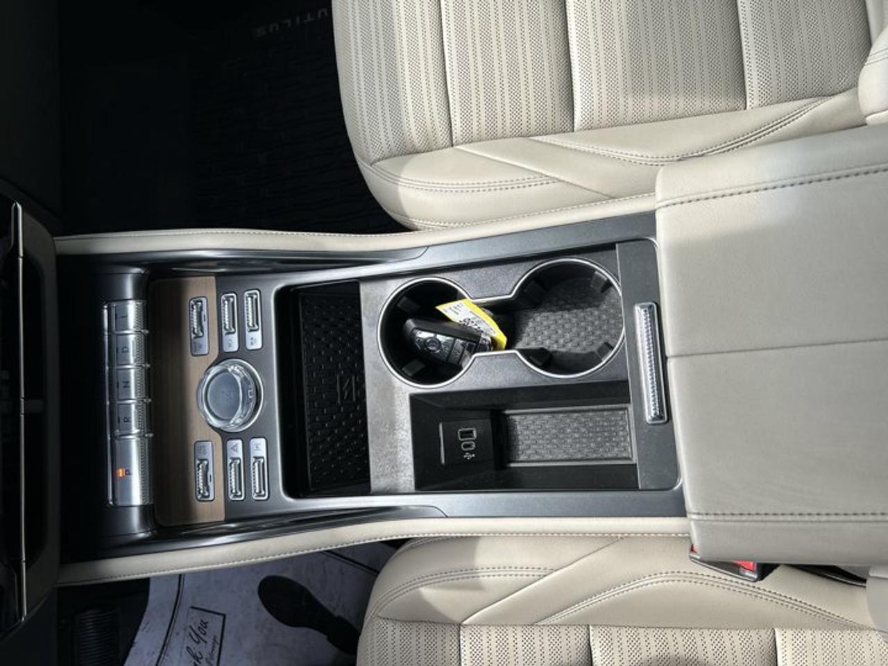 2024 Lincoln Nautilus Reserve AWD | No Accidents | Vent. Front Seats Photo