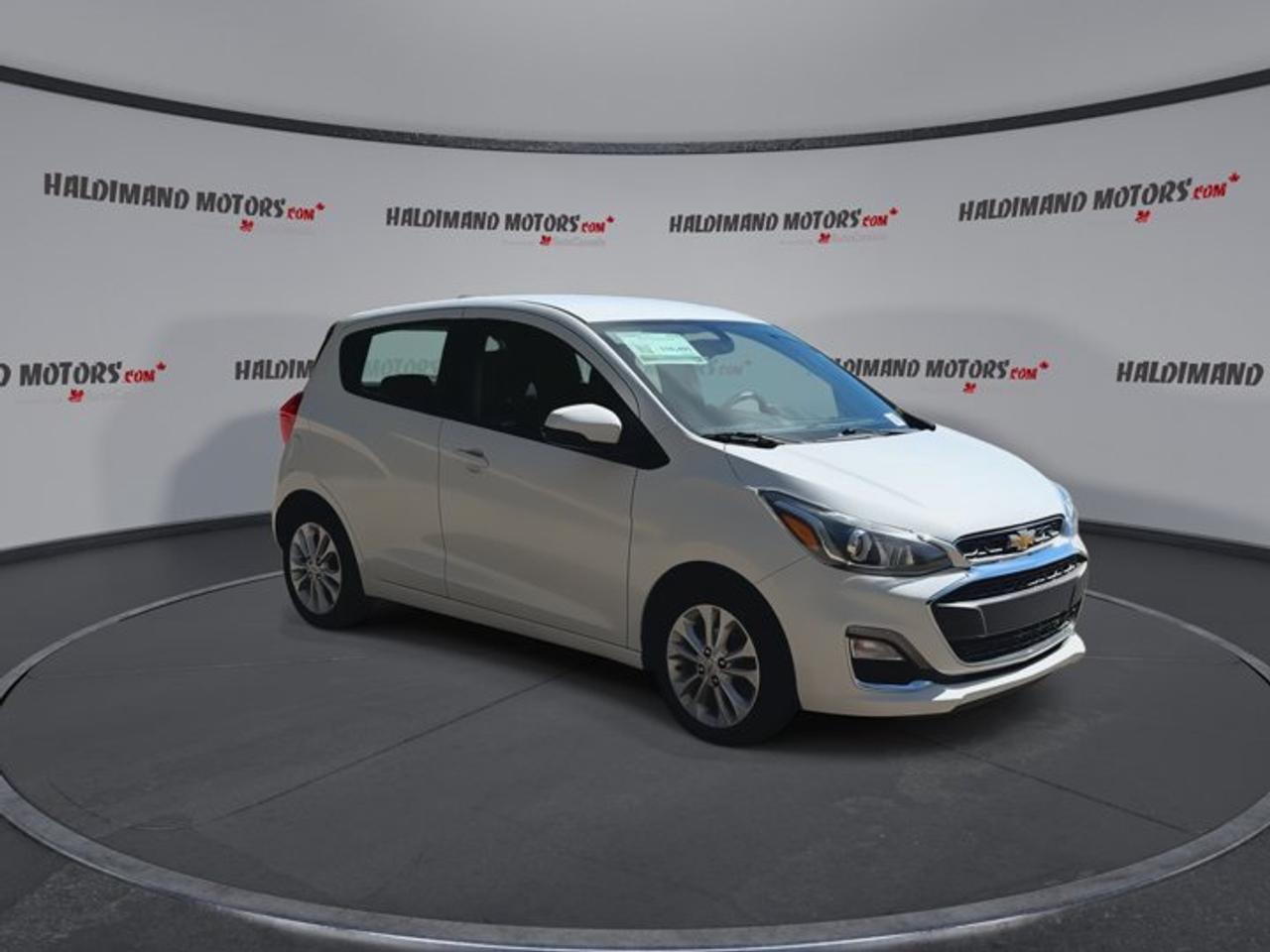 2021 Chevrolet Spark LT Hatchback | No Accidents Photo5