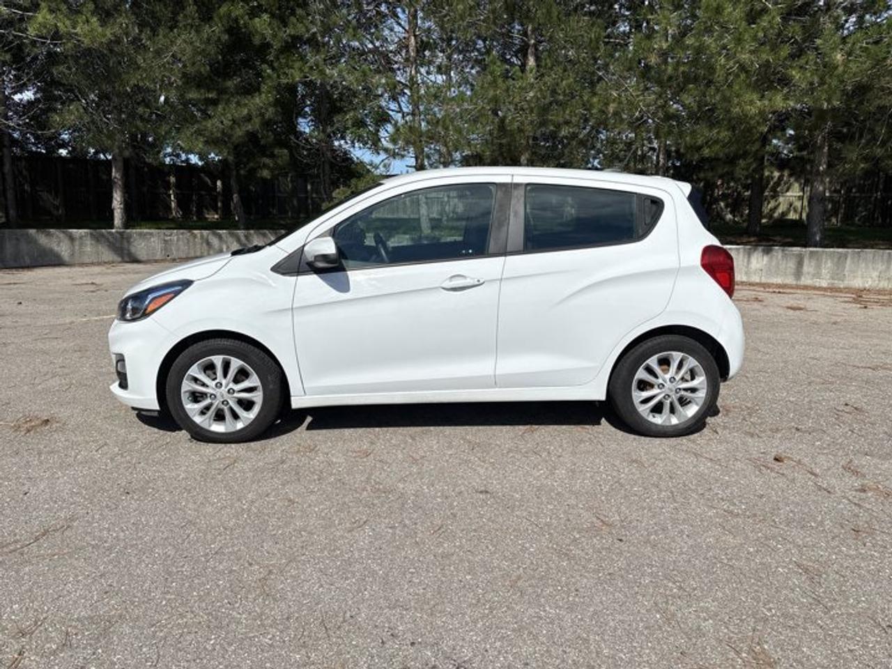 2021 Chevrolet Spark LT Hatchback | No Accidents Photo