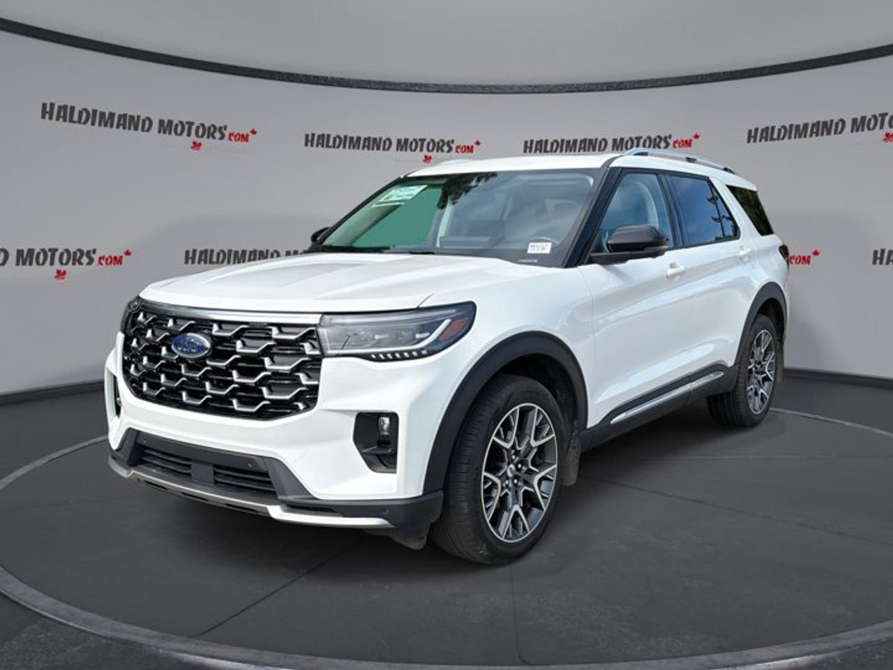 2025 Ford Explorer Platinum 4WD | Ultimate Package Photo0