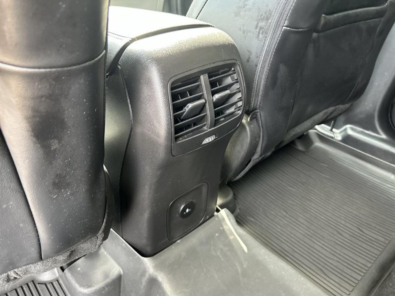 2023 Ford Escape Platinum AWD | No Accidents | Leather Seats Photo