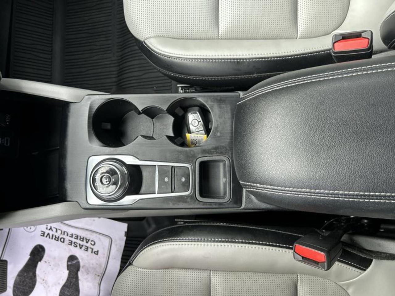 2023 Ford Escape Platinum AWD | No Accidents | Leather Seats Photo