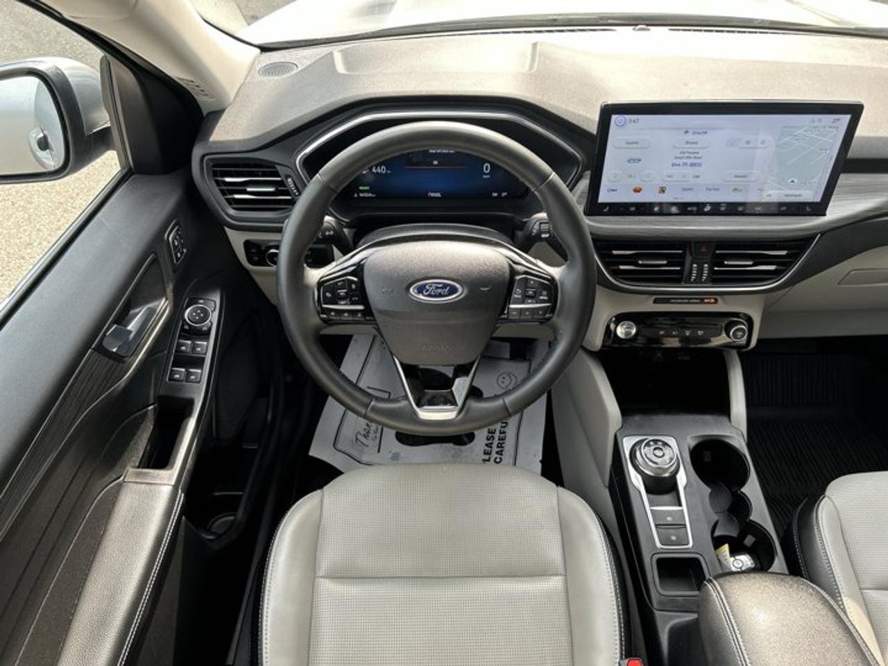 2023 Ford Escape Platinum AWD | No Accidents | Leather Seats Photo