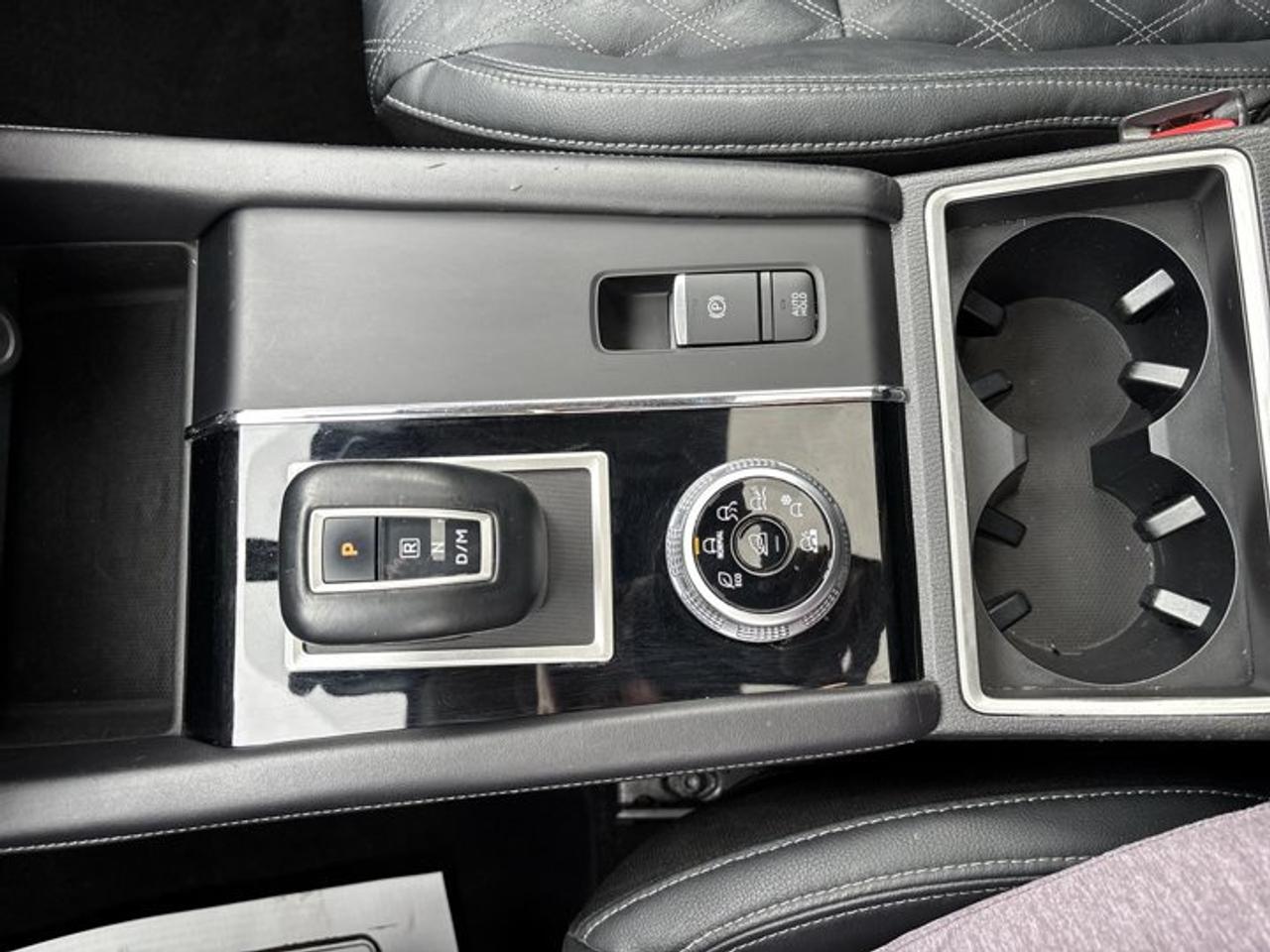 2023 Mitsubishi Outlander SE AWD | No Accidents | Pano. Sunroof | Leather Seats Photo