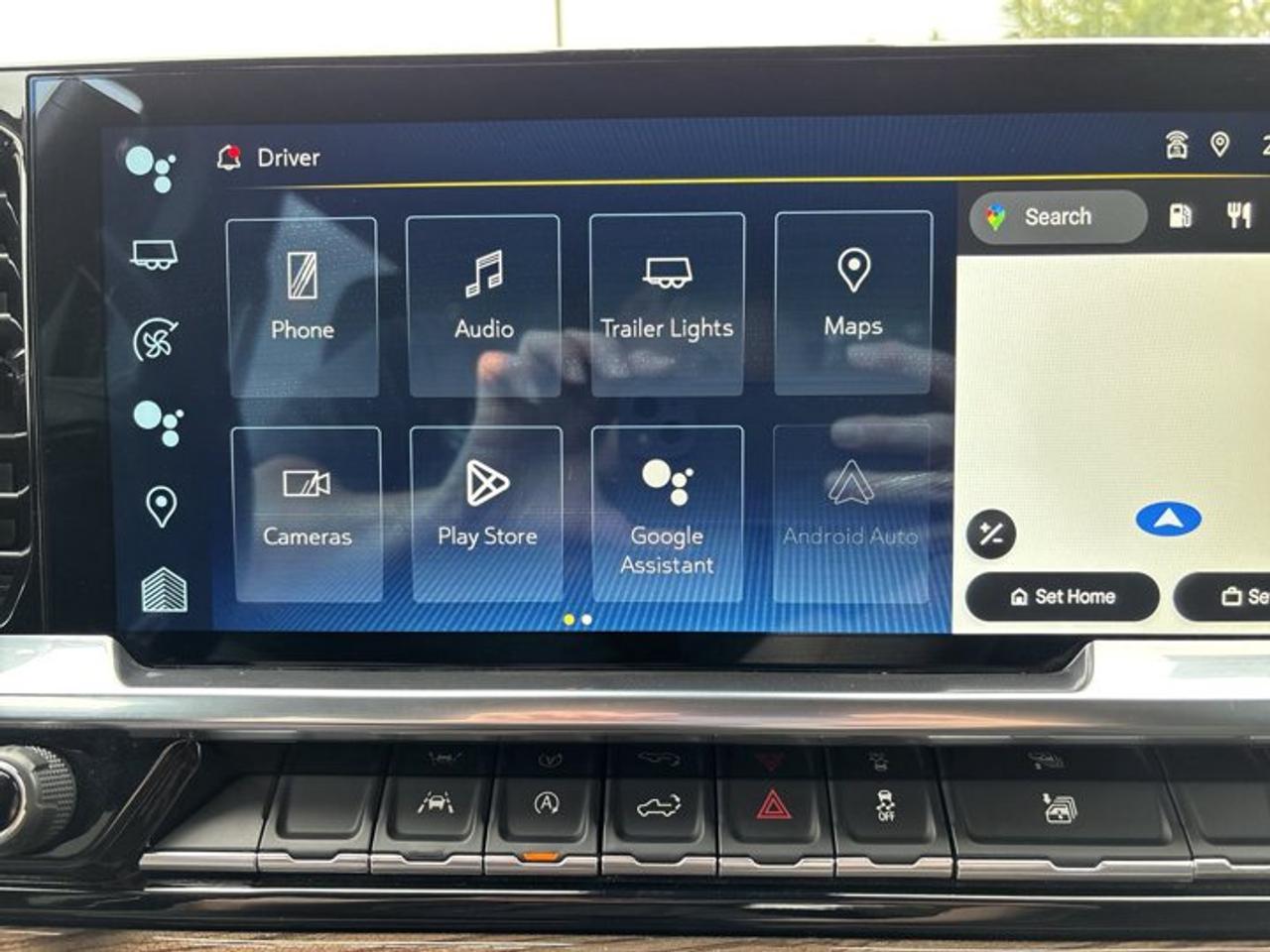 2024 Chevrolet Silverado 1500 LT Crew Cab 5.5' Box 4WD | No Accidents | Heated Steering Photo