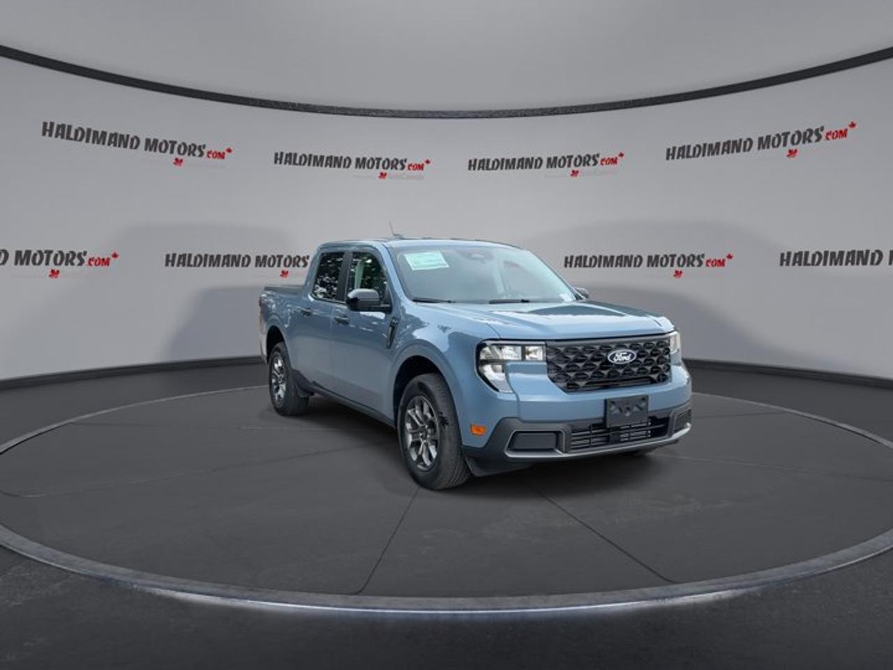 2025 Ford Maverick XLT SuperCrew 4.5' Bed 4WD | One Owner | No Accidents Photo